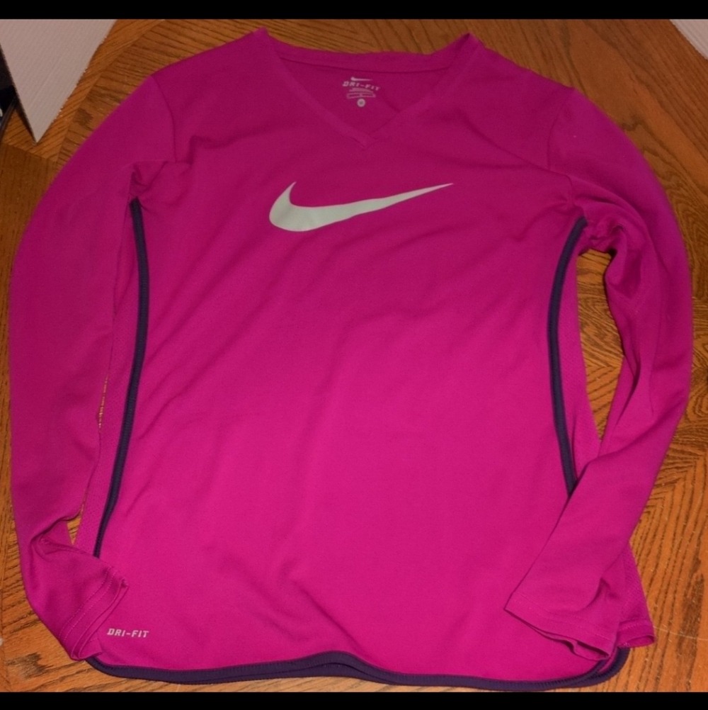 Nike Top